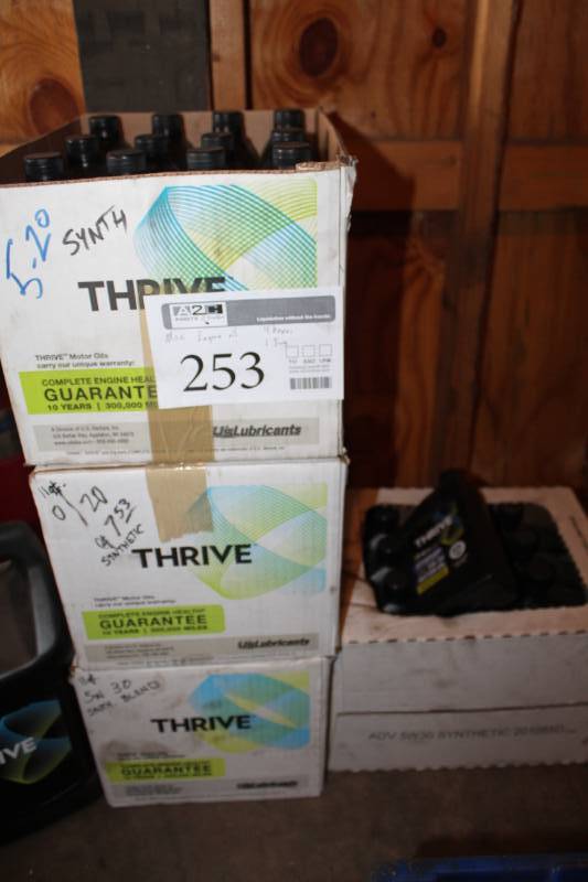 lot 253 image: Thrive 5W-20 Motor Oil 1-Quart Bottles, Thrive 80W90 Heavy Duty Gear Oil