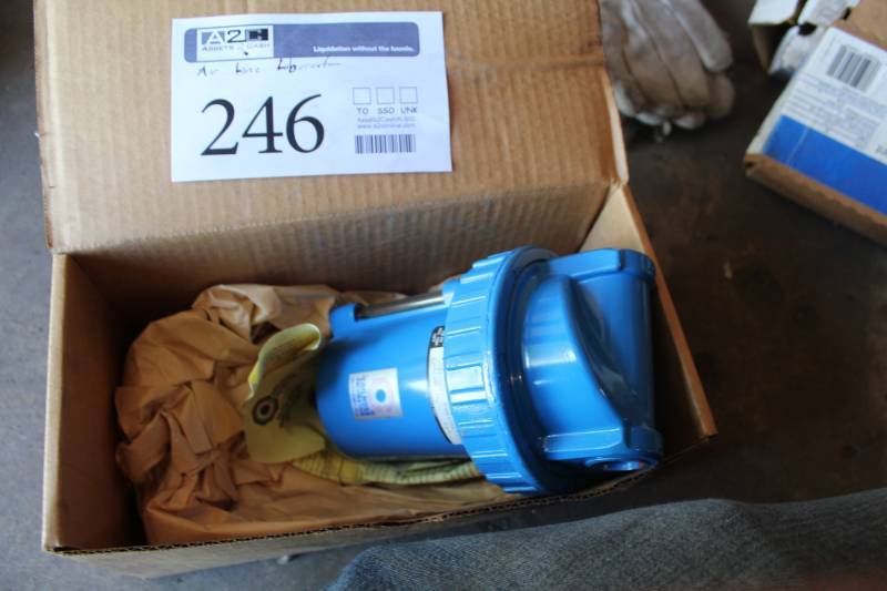 lot 246 image: Coilhose Pneumatics Air Line Lubricator