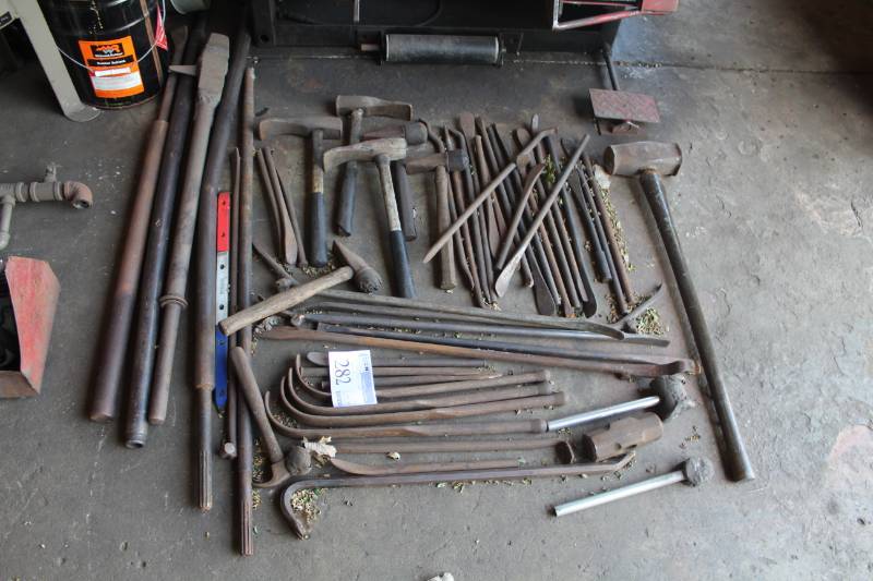 lot 282 image: Lot of (Approximately 40) Tire Irons, Truck Tire Tools