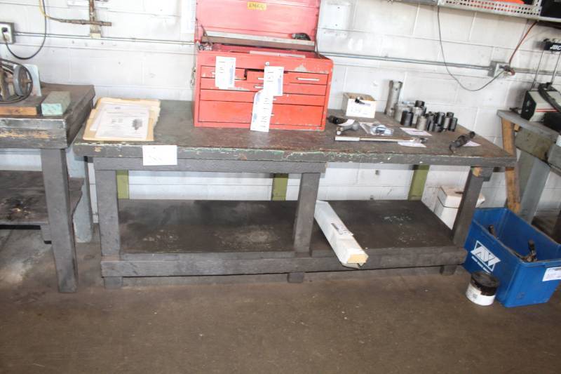 lot 288 image: Shop Work Bench