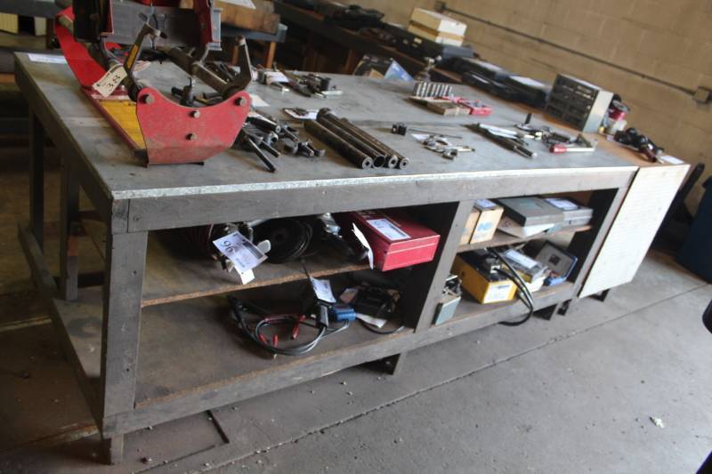 lot 295 image: Metal Top Shop Work Bench