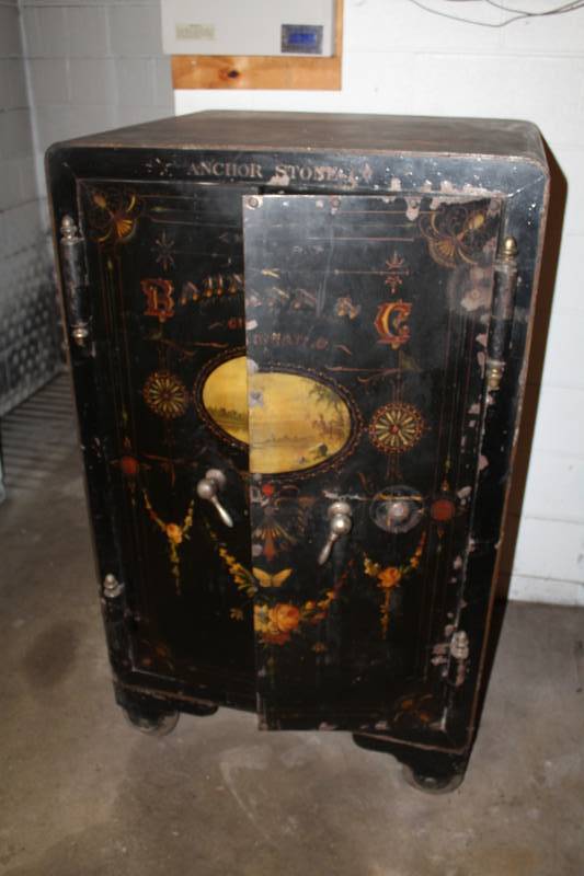 lot 52 image: Bechler Floor Safe