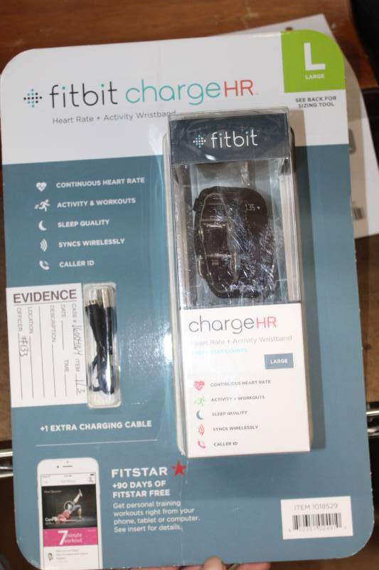 lot 78 image: Fitbit Charge HR Heart Rate and Activity Wristband