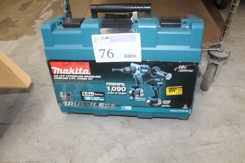 lot 76 image: Makita 18V LXT Lithium-ion Brushless Cordless 2-pc. Combo KitDrill Set