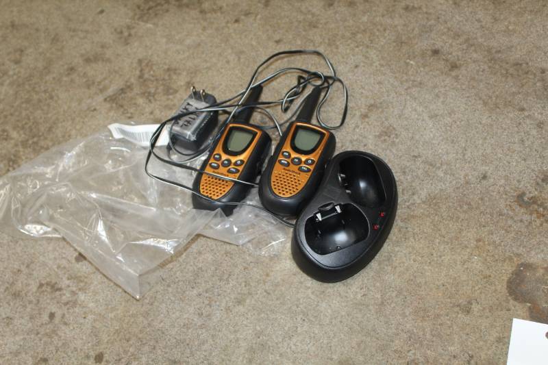 lot 117 image: RadioShack Walkie-Talkie Set with 2-Handsets, Charger