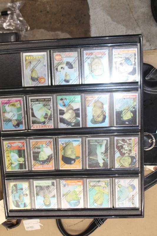 lot 120 image: Mickey Mantle Baseball Collectors Cards