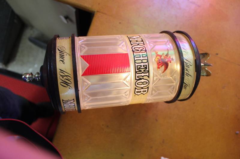 lot 15 image: Michelob Since 1906 Lighted Wall Dcor