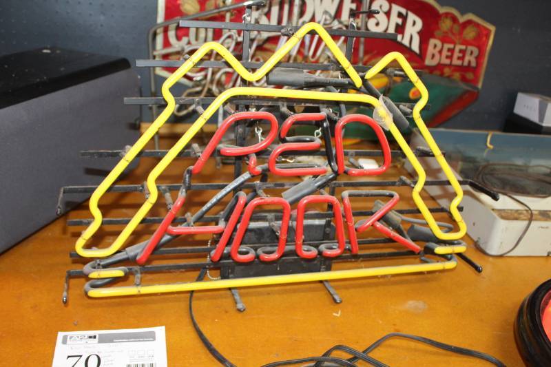 lot 20 image: Red Hook Neon Light