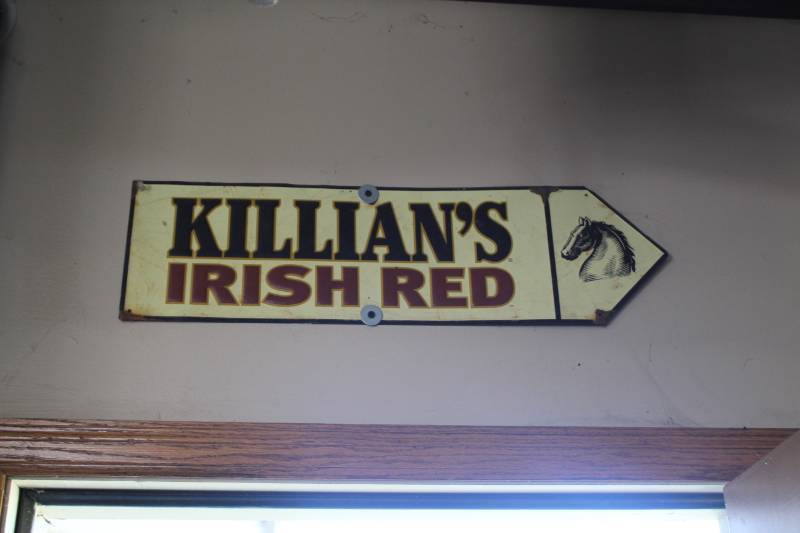 lot 36 image: Killians Irish Red Wall Sign