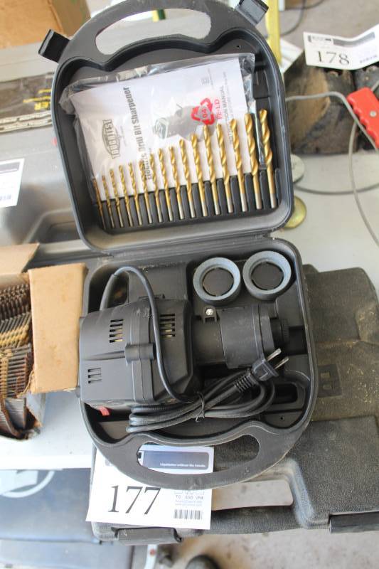 lot 176 image: Electric Drill Bit Sharpener, Drill Bit Set, Carry Case