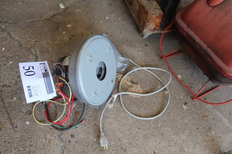 lot 98 image: Windjammer Fan
