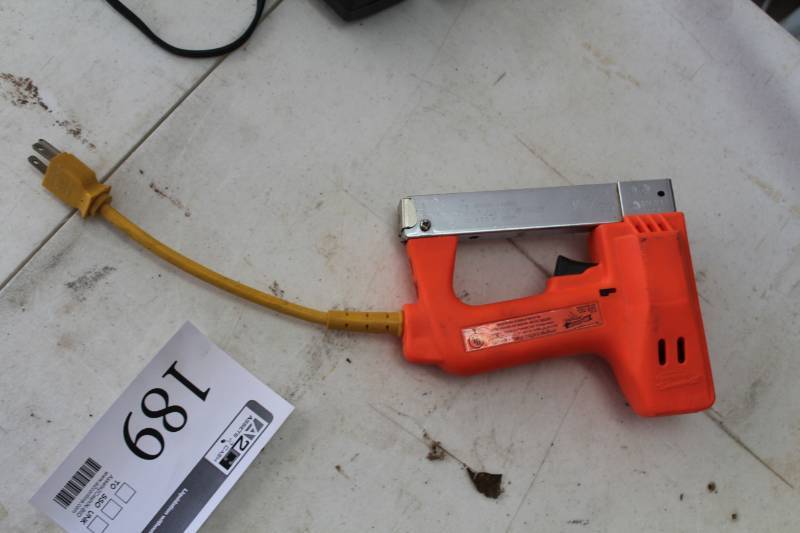 lot 189 image: Arrow Electric Staple Gun