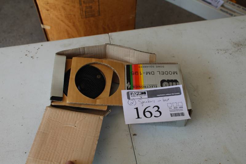 lot 163 image: Lot of (2) MG DM-195 Dome Squawker Replacement Stereo Speakers