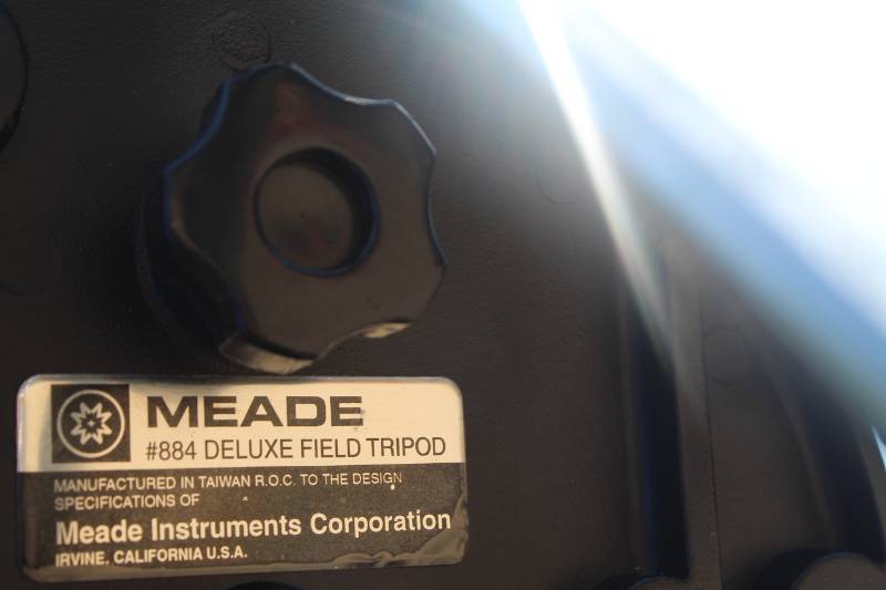 Meade 884 best sale deluxe field tripod