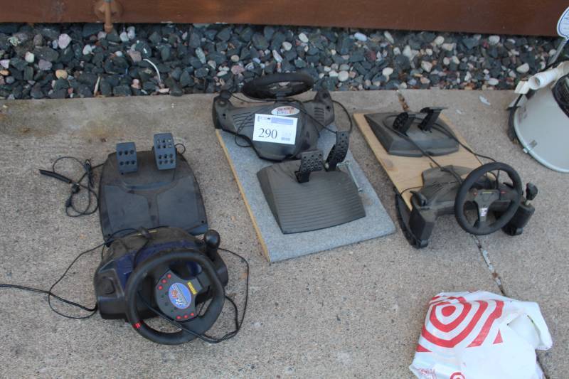 lot 290 image: Lot of (3) PC Video Game Racing Console Steering Wheel and Pedals