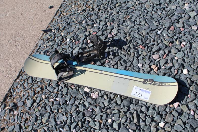lot 273 image: Barfoot USA Snowboard