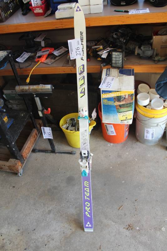 lot 276 image: Fisher Competition Pro Team Snow Skis