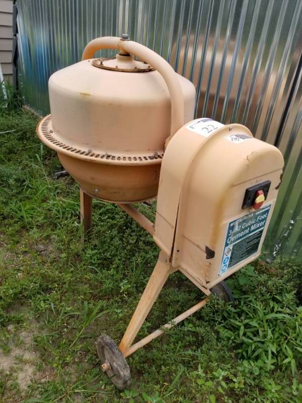 lot 71 image: 3-12 cu.ft. Cement Mixer
