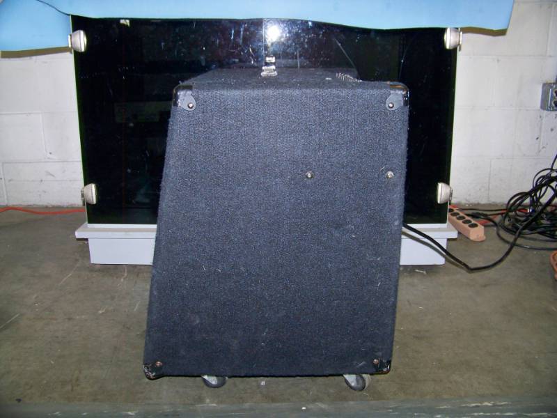 lot 21 image: Roland, KC-500, Stereo Mixing Keyboard Amplifier  Amp