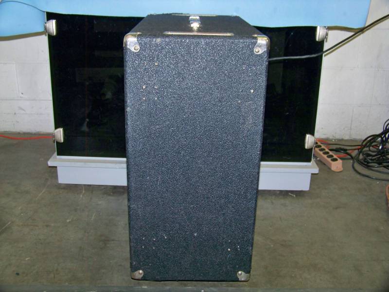 lot 23 image: Peavey, TNT 130, Guitar Amplifier  Amp