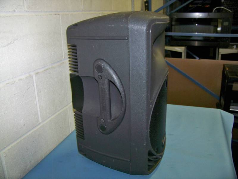 lot 25 image: Mackie, SRM 350, PA Speaker  Loudspeaker