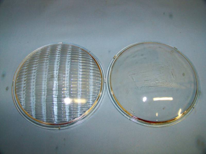 lot 66 image: (16) Light Lenses  Glass Covers, Smooth and Textured