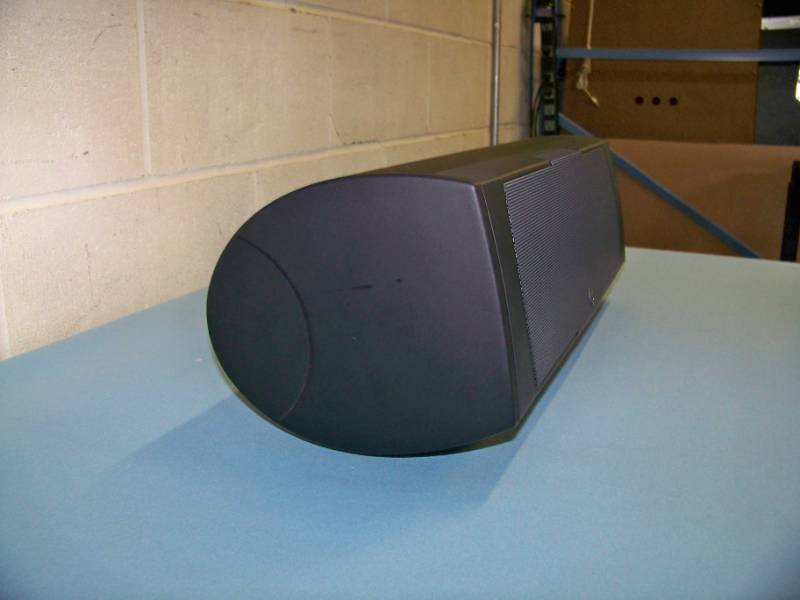 lot 19 image: Infinity, CC-3, 150W Center Channel Speaker