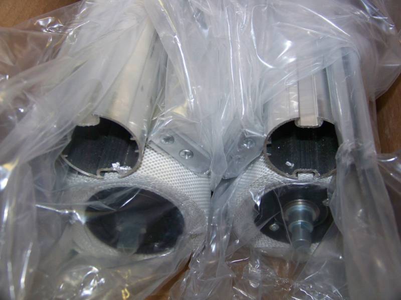 lot 131 image: Draper Bottom-Up FlexShades (2) Shades and Rollers - NEW  NEVER INSTALLED