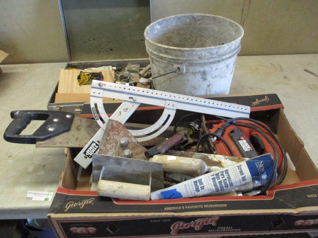 lot 98 image: Tools
