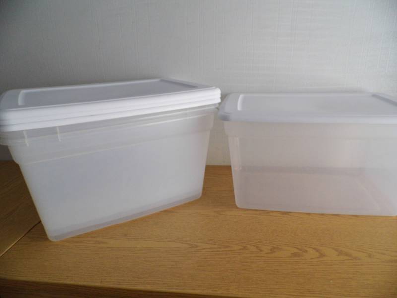 Lot of 4 Clear Totes