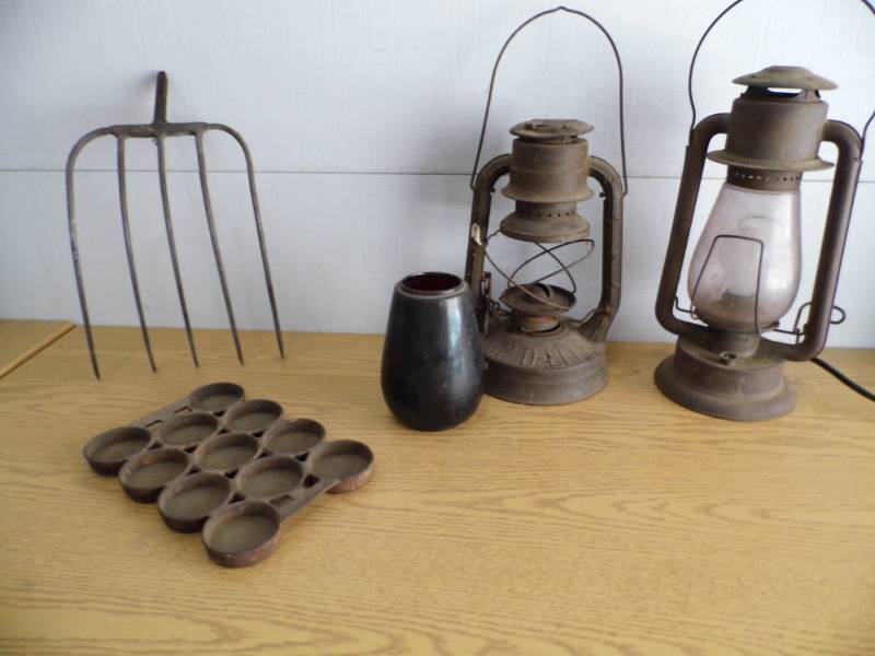 Antique Lanterns - Pitch Fork