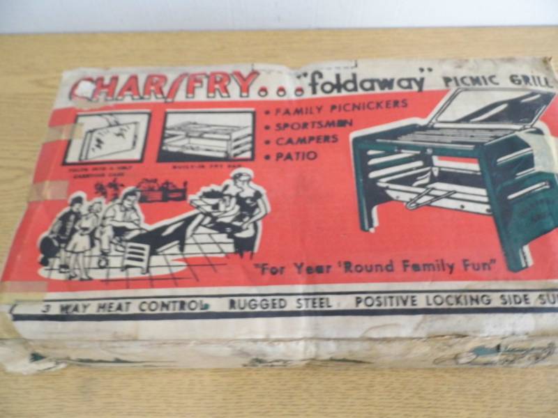 Vintage Fold Away Grill