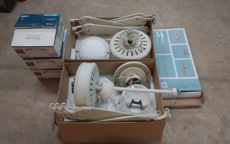 lot 35 image: 2-Ceiling Fans, 3-Ceiling Light Fixtures, Bathroom Towel Bars