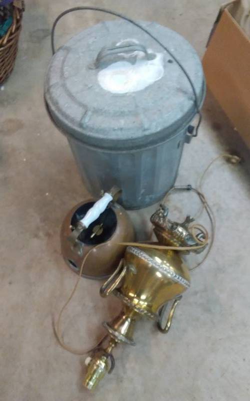 lot 40 image: Galvanized Pail With Lid, Copper Kettle & Brass Lamp (For Scrap Or Both Need Repair)
