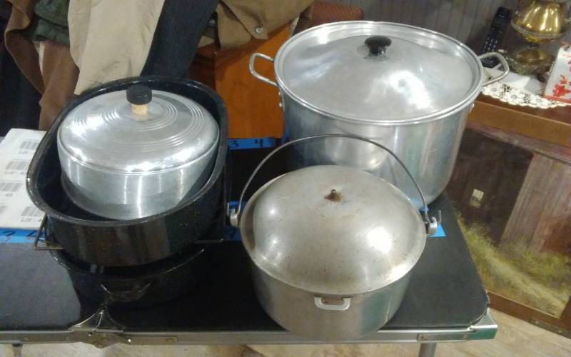 lot 47 image: Stock Pot With Lid, Dutch Oven, Enamel Roaster, Cake Cover