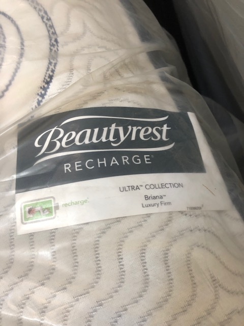 lot 6 image: NEW Beautyrest Queen Mattress