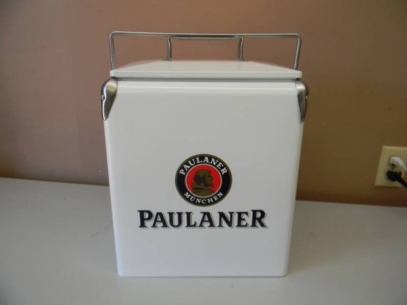 lot 20 image: NEW - PAULANER MUNCHEN BEER METAL RETRO INSULATED BEER ADVERTISING BEER COOLER - Excellent Condition - SEE PICTURES