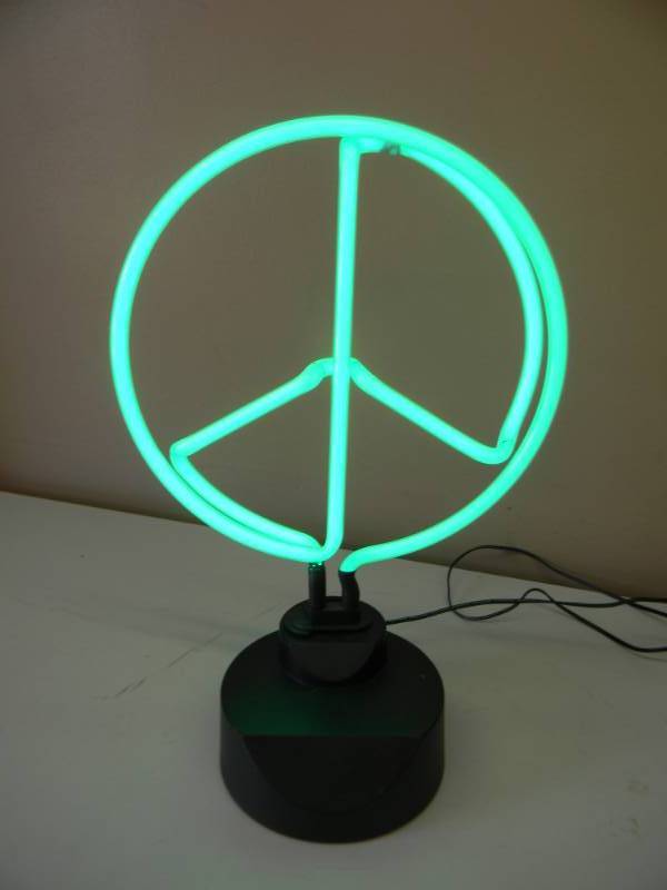 lot 44 image: VINTAGE NEON LIGHTS - PEACE SIGN WITH STEAMING COFFEE CUP THEY CAN BE SWITCHED OUT - BOTH WORK - APPROX 16 BY 11 - SEE PICTURES