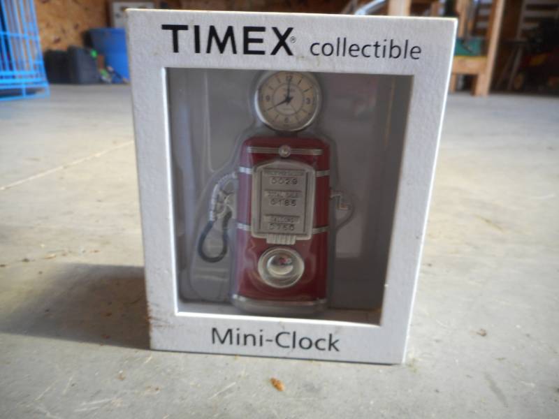 Timex Collectible Mini-Clock | We Sell Your Stuff Inc. Auction 106 | K-BID