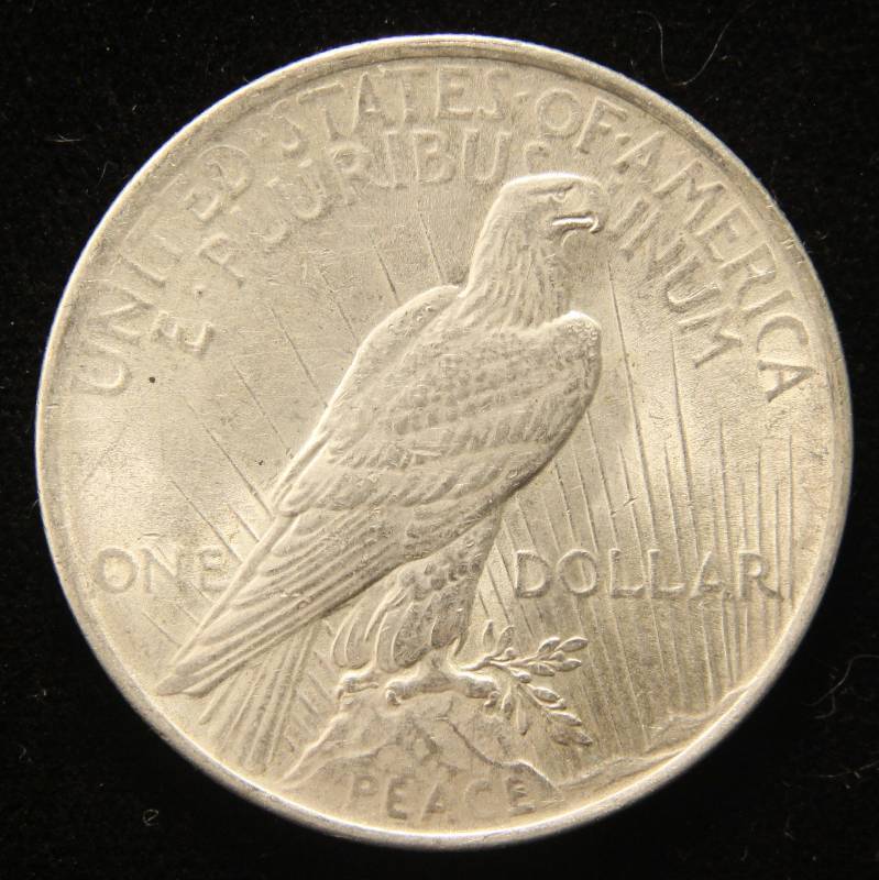 lot 17 image: 1922 PEACE SILVER DOLLAR