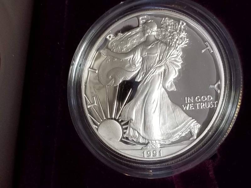 lot 18-B image: 1991 PROOF AMERICAN SILVER EAGLE IN ORIGINAL GOVT PACKAGING