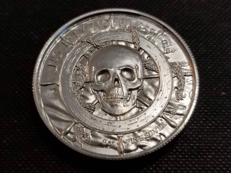 lot 02-A image: 2 TROY OZ. .999 FINE SILVER THE WAVE PIRATE SILVER ROUND