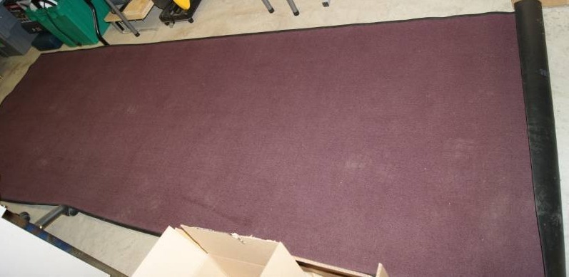 lot 3 image: Used Commercial Rug