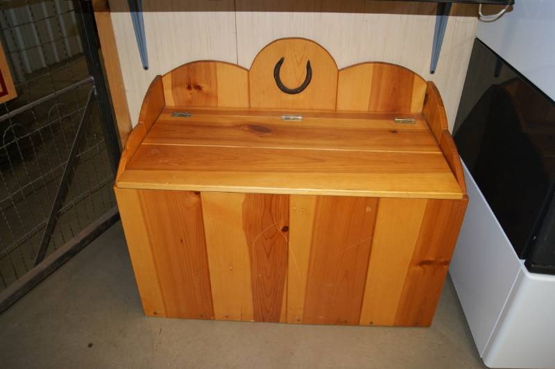 lot 36 image: Handcrafted Cedar Chest