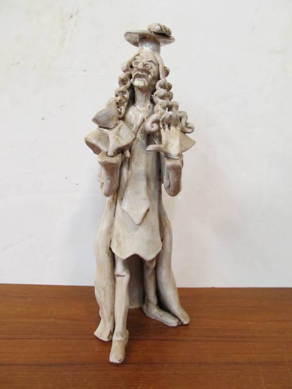 lot 59 image: Signed Italian Capodimonte Figure