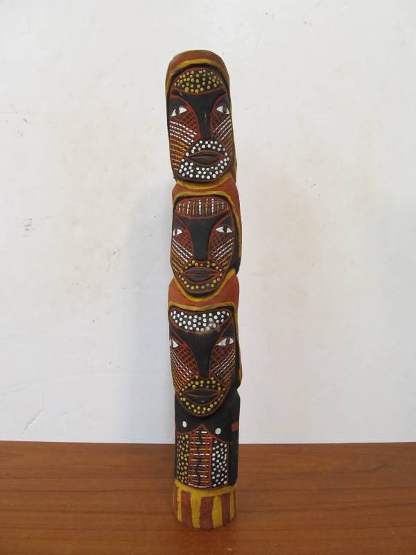 lot 61 image: Large 19 Hand Painted Native American Style Totem Statue