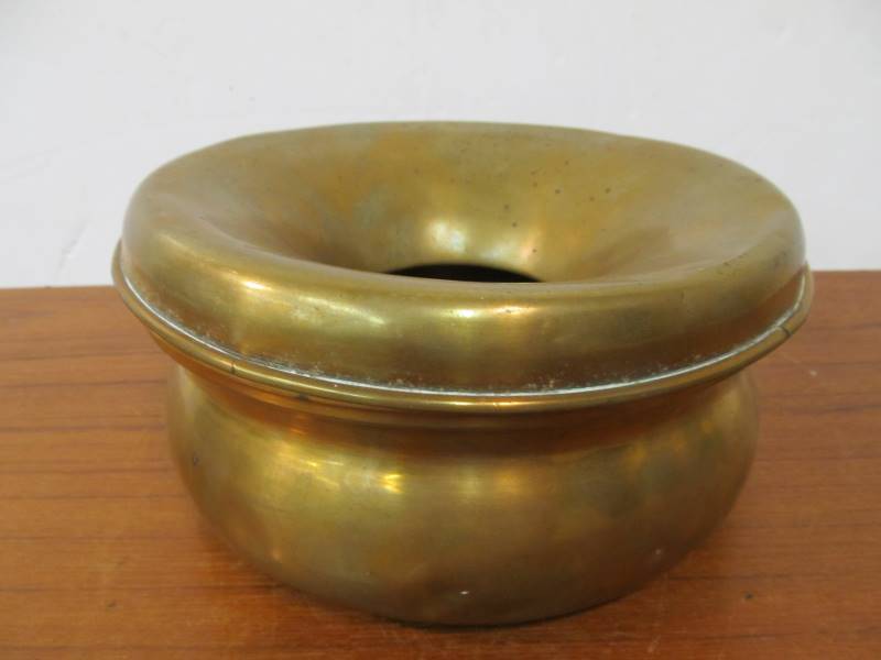lot 70 image: Antique Brass Spittoon