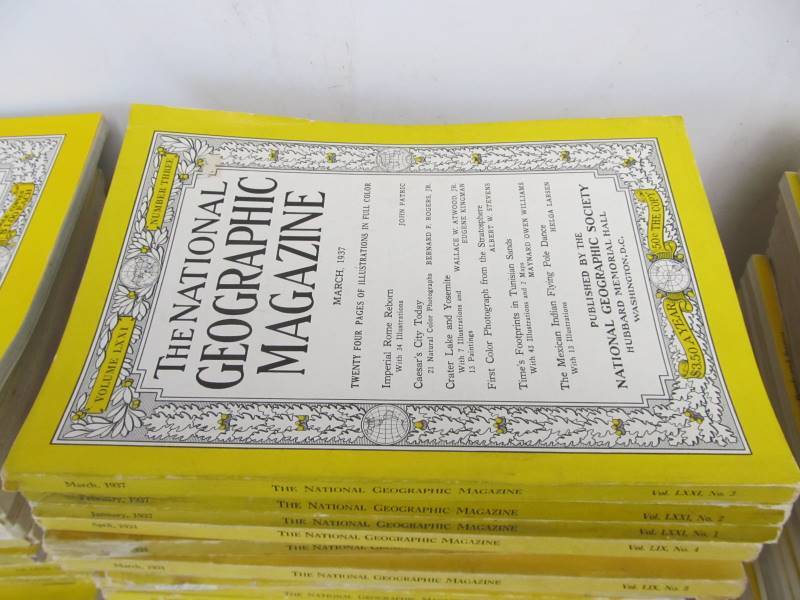 lot 44 image: Approx 90 Old Vintage National Geographic Magazines 1920s-40s