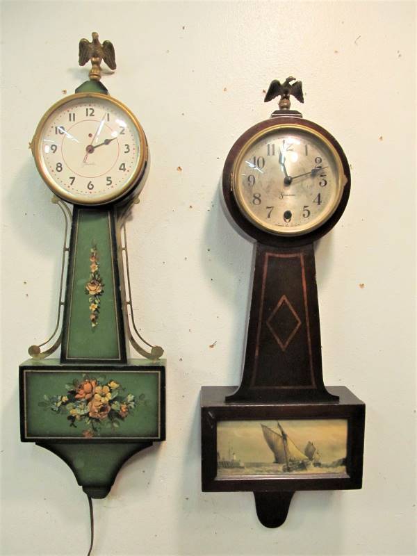 lot 103 image: Pair of Vintage Banjo Clocks wEagle Finials