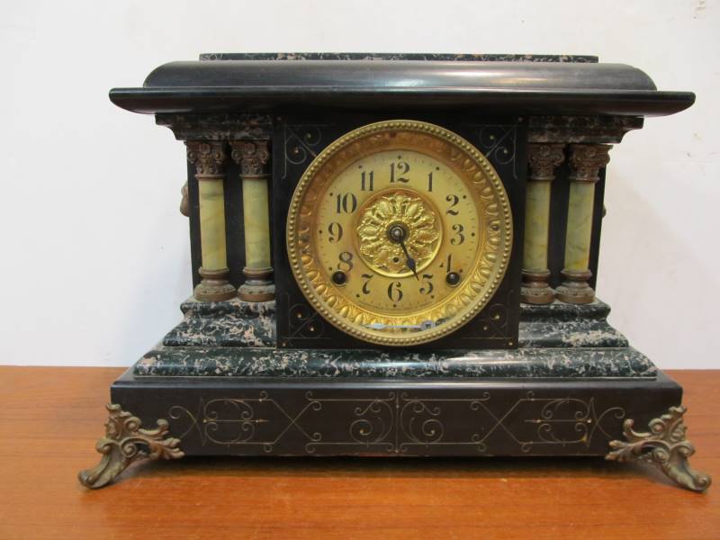 lot 106 image: Working Antique SETH THOMAS Mantel Clock